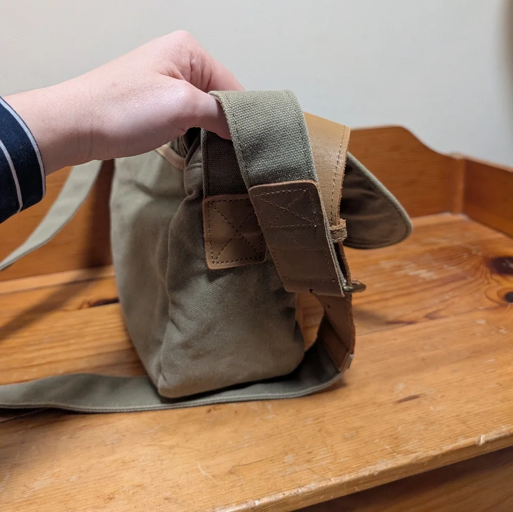 L.L.Bean Canvas Leather Field Messenger Bag Khaki Crossbody